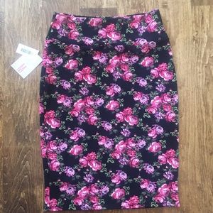 🌹NWT Popular LuLaRoe Floral Print Pencil Skirt